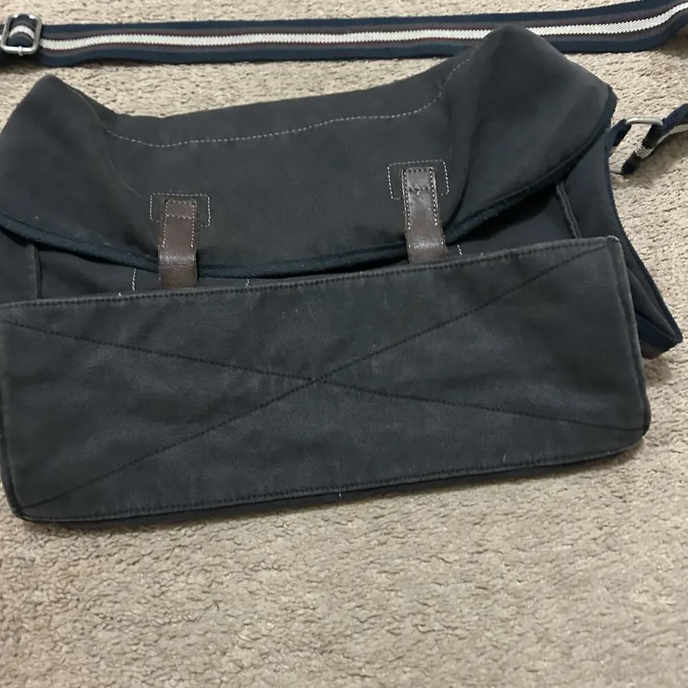 American Eagle Men’s Y2K Messenger Bag Canvas And Leather Vintage